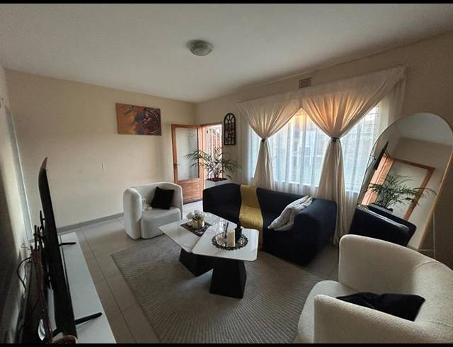 1 BEDROOM APARTMENT FOR SALE IN LYTTELTON